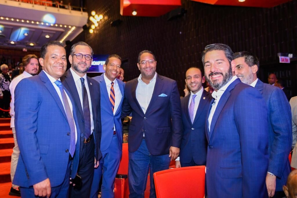 Arranca la Feria del Libro de Santo Domingo con protagonismo infantil y juvenil 4 FERIA DEL LIBRO 2 Arranca la Feria del Libro de Santo Domingo con protagonismo infantil y juvenil