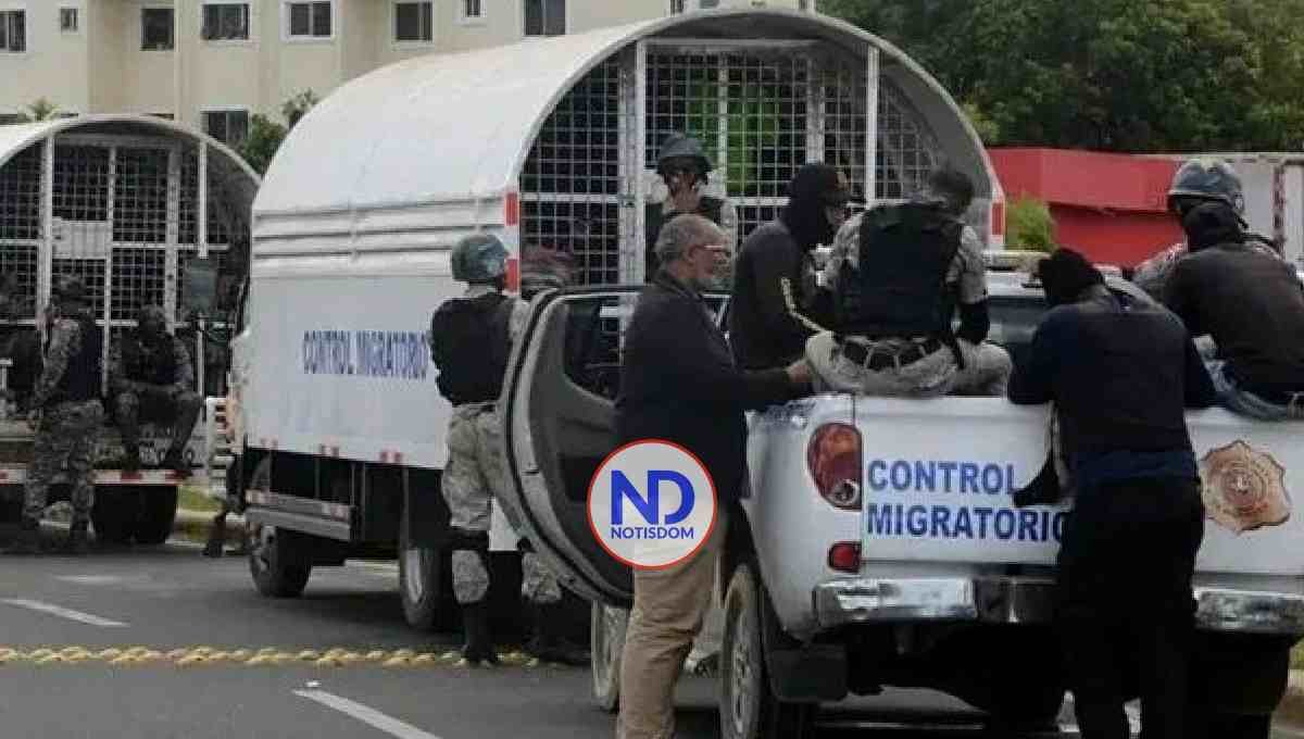 Detienen más de 800 haitianos sin documentos en 24 horas RD