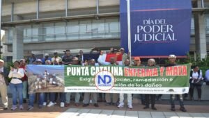 Presentan querella colectiva por «delitos» planta Punta  Catalina