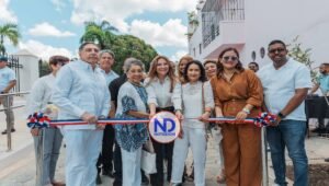 Inauguran Plaza de Memoria como parte de restauración Antiguo Cementerio Municipal SD