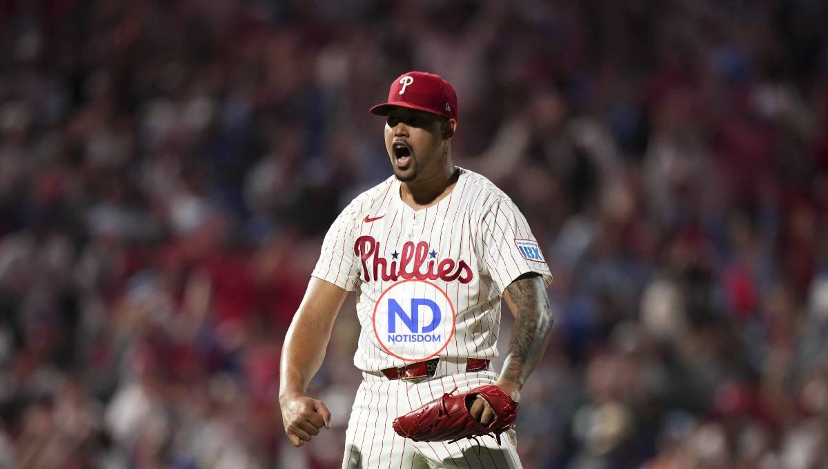 Jhoan Durán se repone y logra el salvamento por los Filis