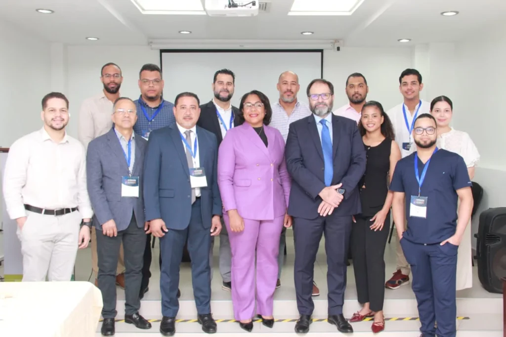 Katia Garcia Y OTROS El 90% de los hombres acude a consultas urológicas por agrandamiento de próstata