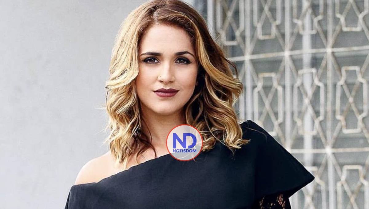 Liza Blanco se retira implantes mamarios; dice afectaron su salud