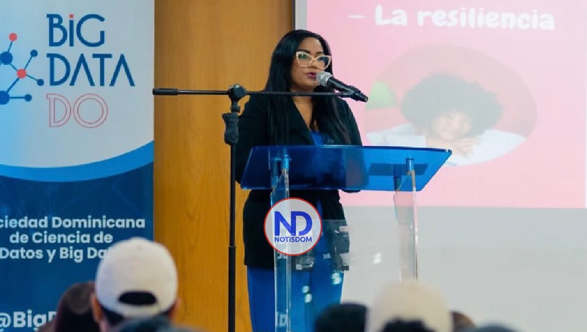 Walddy Lina Polanco imparte charla «Las mejores historias se escriben en silencio»