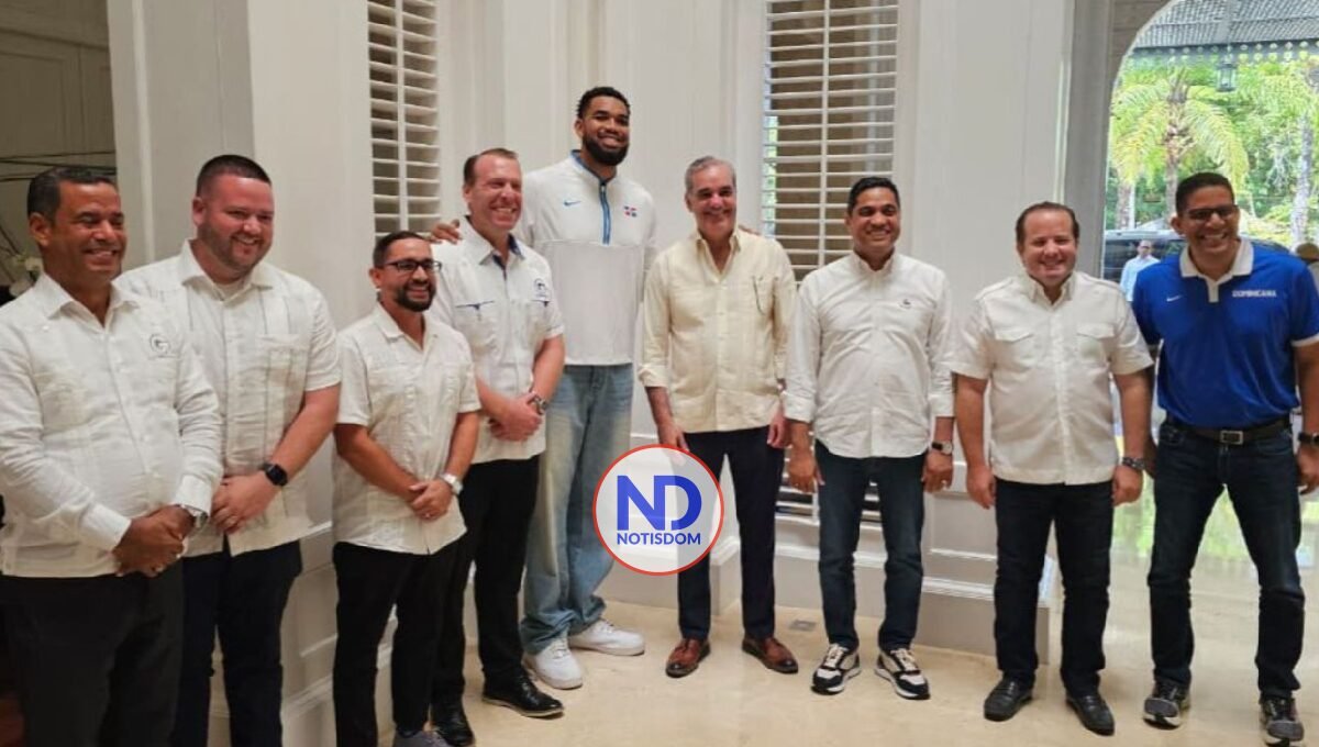 Presidente Abinader anuncia construcción de arena para baloncesto en Tamboril [Video]