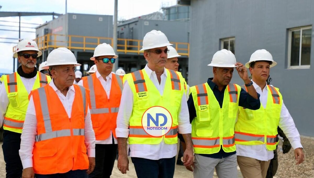 Abinader anuncia 630 megavatios nuevos y supervisa planta que transformará el sistema eléctrico 2 Abinader anuncia 630 megavatios nuevos y supervisa planta que transformará el sistema eléctrico