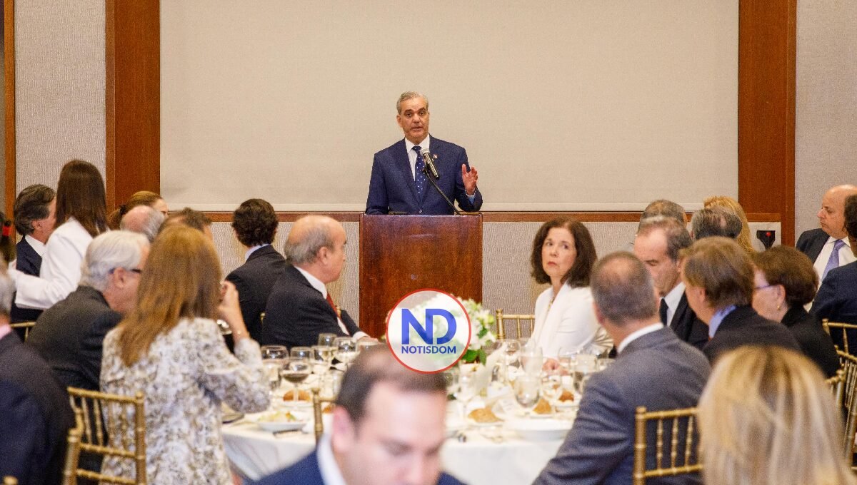 Abinader afirma que República Dominicana avanza hacia un futuro de prosperidad y sostenibilidad