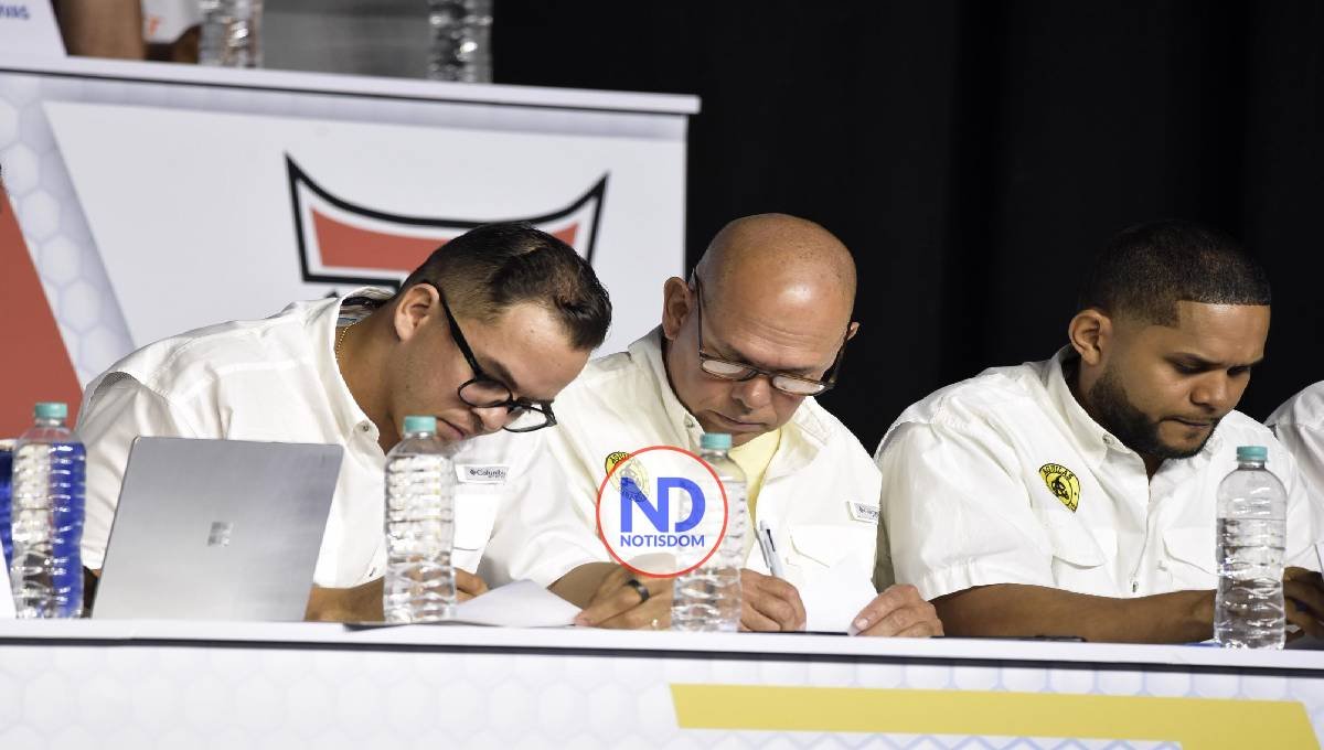 Lanzadores zurdos y jugadores atléticos destacan en escogencias de Águilas en draft de Lidom 2 Lanzadores zurdos y jugadores atléticos destacan en escogencias de Águilas en draft de Lidom