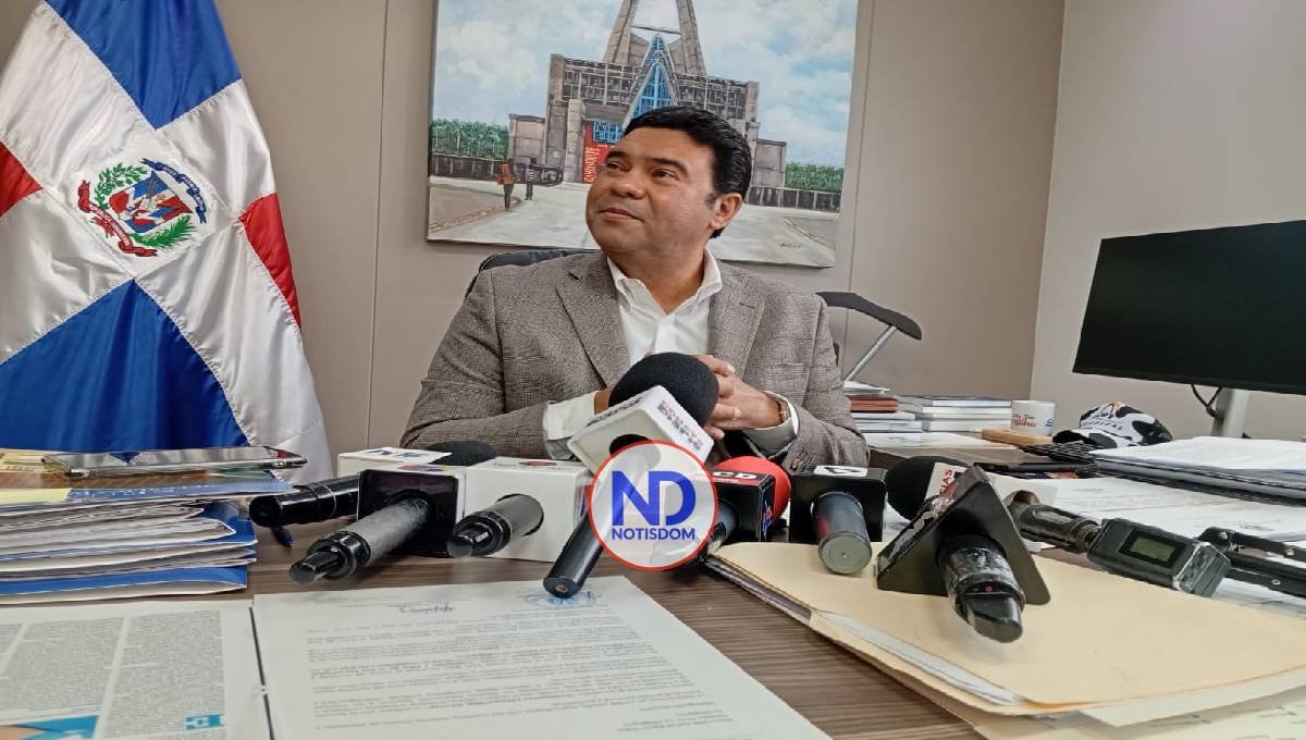 Senador califica de «show y espectáculo» llamado a manifestación de los sindicalistas en defensa de la cesantía laboral