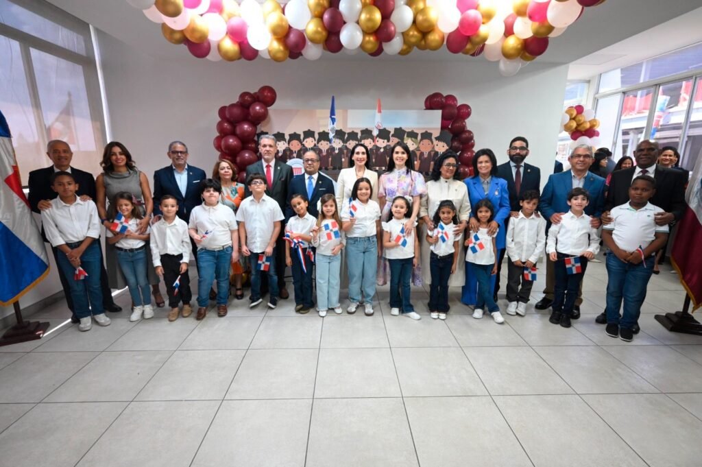 Tribunal Constitucional inaugura galería «la niñez tiene la palabra» 3 TC 4 Tribunal Constitucional inaugura galería «la niñez tiene la palabra»