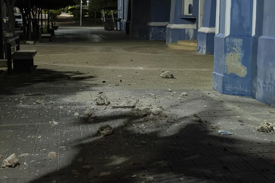 TEMBLOR EN VENEZUELA 2 Un sismo magnitud 6,3 sacude Caracas y occidente Venezuela