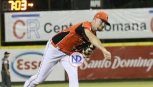 Lanzador estadounidense Tyler Eppler vuelve con los Toros