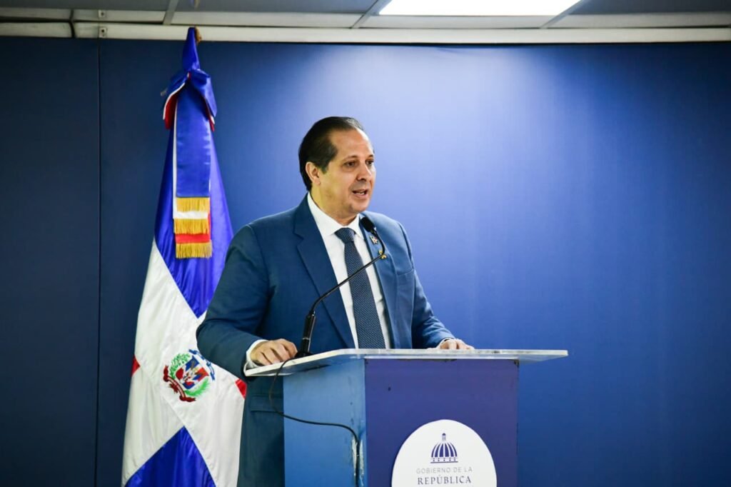 Victor Atallah 9 Ministerio de Salud y primera dama impulsan iniciativas para mejorar atención del cáncer infantil