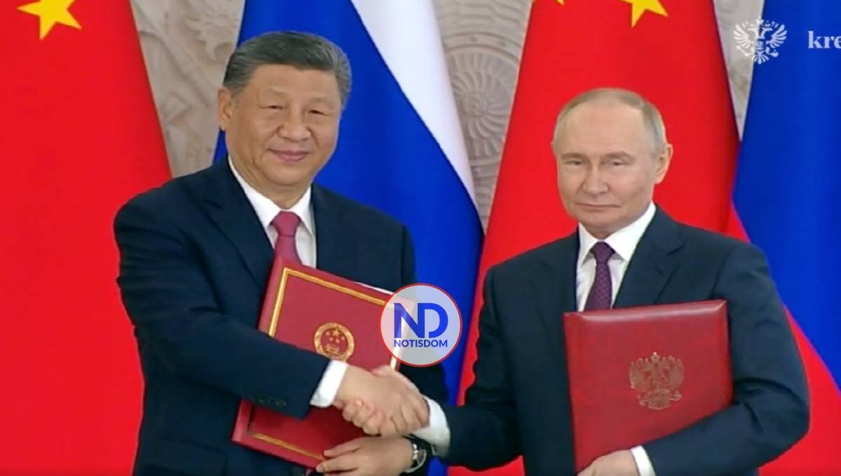 Rusia y China firman más de 20 documentos de cooperación
