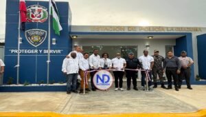 Gobierno entrega destacamento policial en La Guazuma, Peralvillo