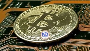 Bitcóin roza los 125,700 dólares, aunque después se desinfla