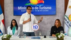 Gobierno inicia reconstrucción parque turístico en Constanza