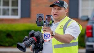 El periodista salvadoreño Mario Guevara será deportado el viernes a su país, dice su hijo