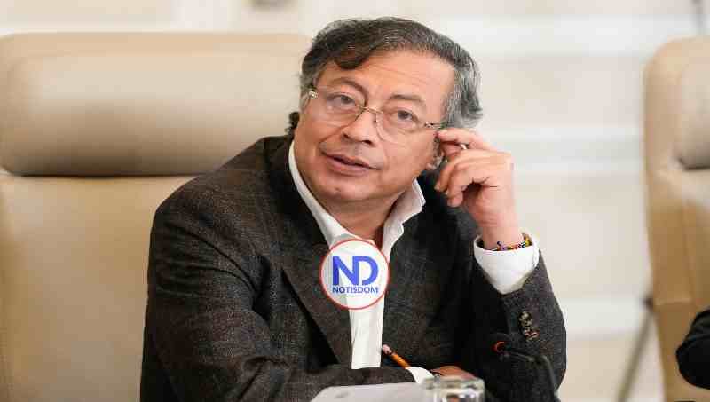 Petro dice que no tiene «nada que congelar» en EE.UU., tras sanciones financieras de Trump 2 Petro dice que no tiene «nada que congelar» en EE.UU., tras sanciones financieras de Trump