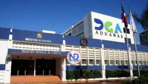 Aduana dominicana continúa labores ante situación climática