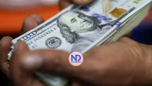 El dólar subió 9 centavos; este martes era vendido a RD$64.40