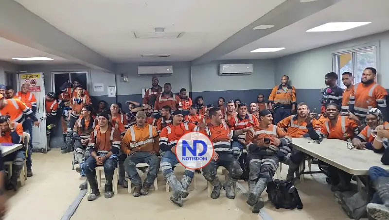 Rescatan con vida a 80 mineros tras derrumbe en Cerro de Maimón; Energía y Minas activa protocolo de emergencia