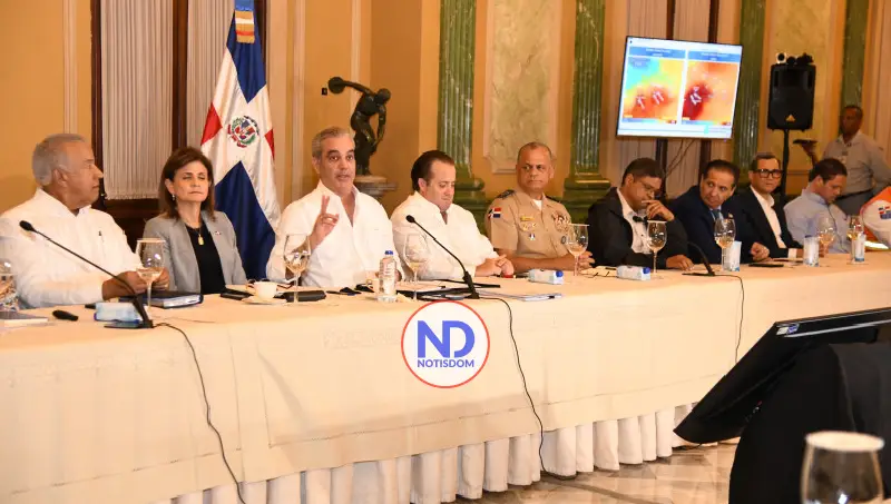 Tormenta Melissa: Gobierno reduce horario laboral y suspende clases en provincias en alerta roja