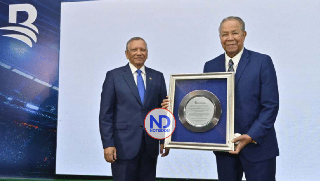 Banreservas y LIDOM presentan la Copa del Campeonato 2025-2026 dedicada a Juan Marichal