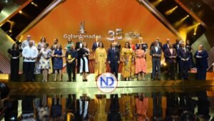 Banreservas reconoce trayectoria de 582 colaboradores; Abinader destaca su ejemplo de entrega