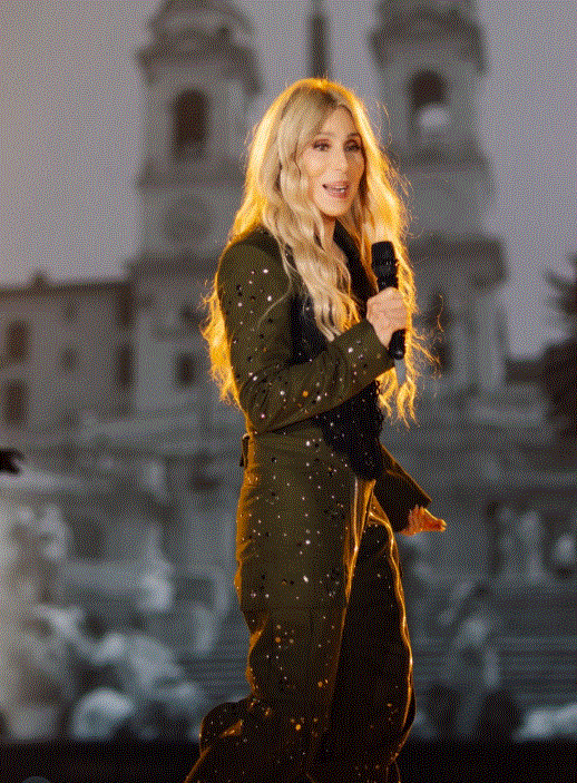 Envejecer pasó de moda: seis famosas que se sometieron a procedimientos estéticos 4 CHER Envejecer pasó de moda: seis famosas que se sometieron a procedimientos estéticos