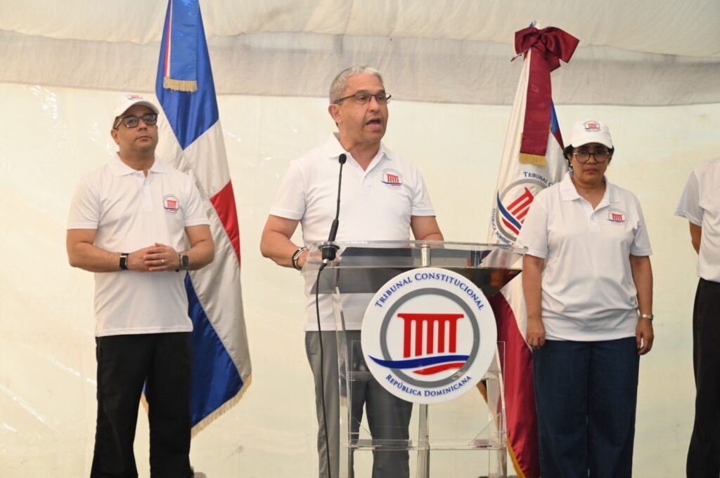 Caminata por la Constitucion 1 Tribunal Constitucional realiza «Caminata por la Constitución»