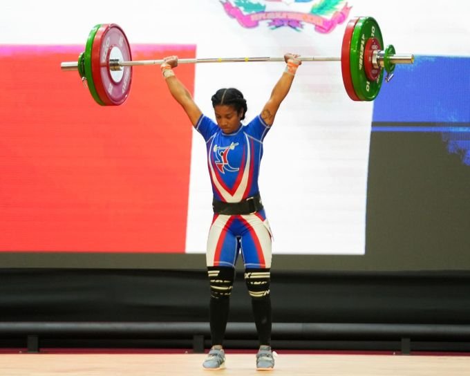 Candida Vasquez RD obtiene cuatro medallas Juegos Bolivarianos