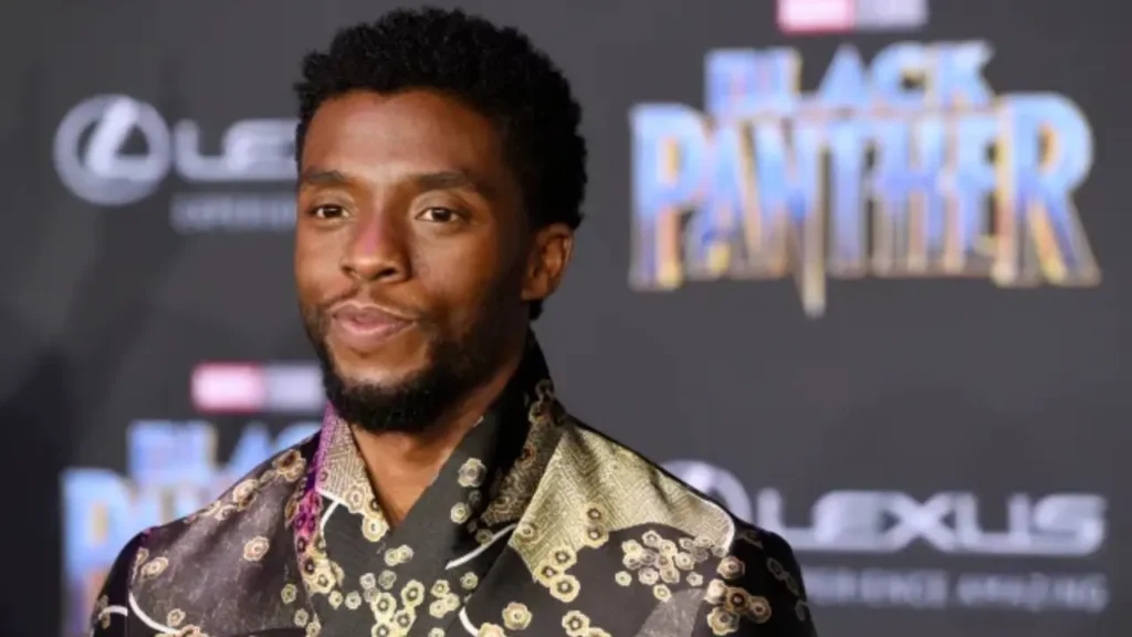 Chadwick Boseman 2 Chadwick Boseman recibirá una estrella póstuma en el Paseo de la Fama de Hollywood