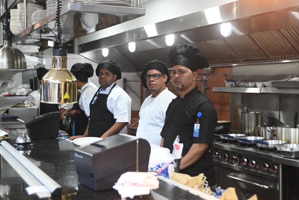 Chef del Club Deportivo Naco Club Deportivo Naco inaugura obras que lo llevan a «otro nivel» de modernidad, seguridad y tecnología