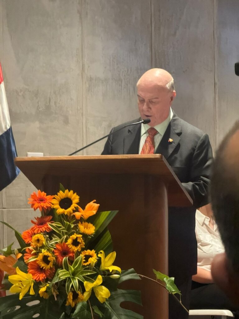 Hipolito Mejia 2 Hipólito Mejía califica como un “huracán social” el crimen organizado; destaca en Costa Rica logros de RD