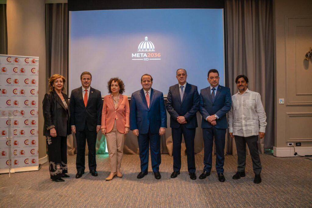 Paliza destaca aumentos salariales históricos, avances en transparencia y fortaleza de la relación España–RD 4 Jose Ignacio Paliza 2 Paliza destaca aumentos salariales históricos, avances en transparencia y fortaleza de la relación España–RD