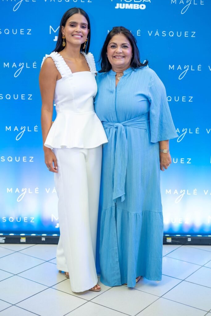 Moda Jumbo impulsa el talento local con «Caracol», la nueva colección de Maylé Vásquez 3 Mayle Vasquez y Mayra de Vasquez Moda Jumbo impulsa el talento local con «Caracol», la nueva colección de Maylé Vásquez