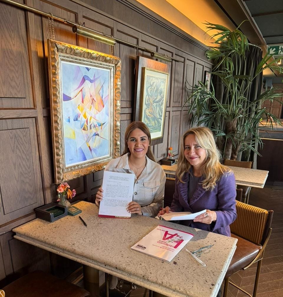 ADME y federación de empresarias de España firman un acuerdo para impulsar el liderazgo femenino 3 Michelle Ortiz y Ana Bujaldon Solana 1 ADME y federación de empresarias de España firman un acuerdo para impulsar el liderazgo femenino