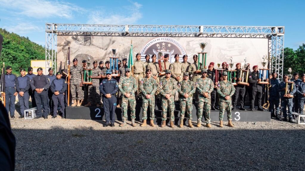 Militares de RD 3 Ministerio de Defensa clausura la Competencia de Fuerzas Especiales 2025
