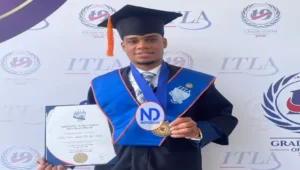 Joven de San Juan obtiene el más alto honor académico en graduación del ITLA