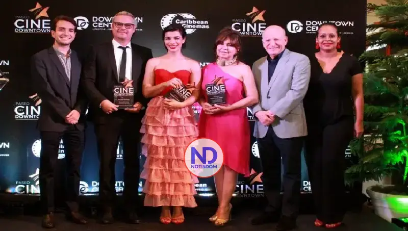 Caribbean Cinemas reconocerá a 4 figuras del séptimo arte dominicano en el "Paseo del Cine Downtown" 2 Caribbean Cinemas reconocerá a 4 figuras del séptimo arte dominicano en el «Paseo del Cine Downtown»