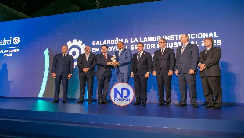 AIRD reconoce a Pro Consumidor por promover cumplimiento normativo y consumo responsable 2 AIRD reconoce a Pro Consumidor por promover cumplimiento normativo y consumo responsable