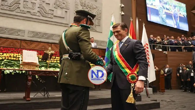 Rodrigo Paz es investido presidente de Bolivia y abre nuevo ciclo en el país suramericano 2 Rodrigo Paz es investido presidente de Bolivia y abre nuevo ciclo en el país suramericano