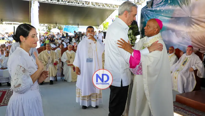 Abinader encabeza la creación canónica diócesis Stella Maris 2 Abinader encabeza la creación canónica diócesis Stella Maris