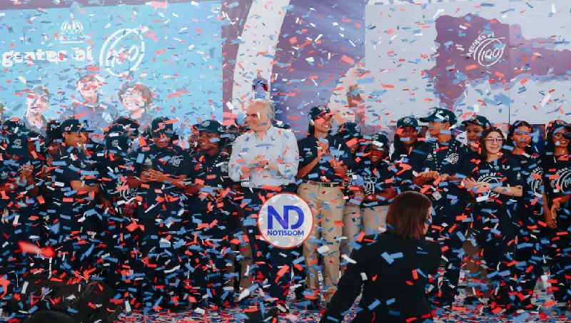 Ministerio de Educación lanza el voluntariado Agentes al 100 para impulsar la formación en valores y liderazgo estudiantil 2 Ministerio de Educación lanza el voluntariado Agentes al 100 para impulsar la formación en valores y liderazgo estudiantil