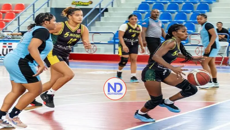 San Carlos avanza a serie final basket femenino de Fedoclubes
