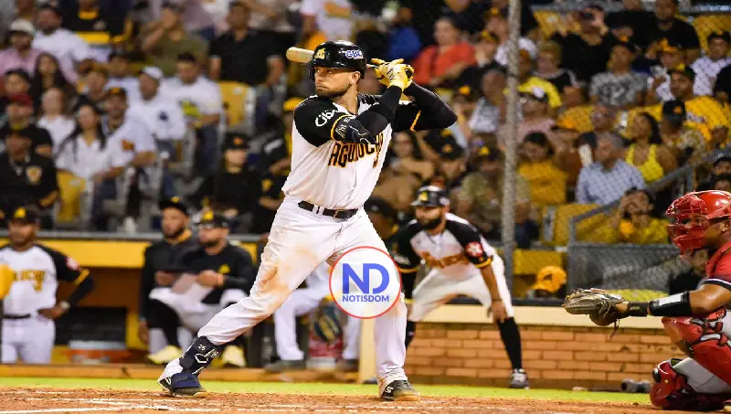 Águilas vuelan en Santiago y vencen a Leones 2 Águilas vuelan en Santiago y vencen a Leones