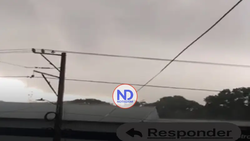 Fuerte tornado en Mao afectó casas y sembradíos este sábado 2 Fuerte tornado en Mao afectó casas y sembradíos este sábado