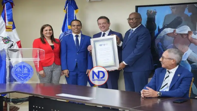 UASD reconoce a Víctor “Ito” Bisonó por aportes académicos