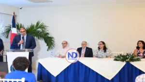 Unos 548 nadadores de 12 países vendrán al XLII Invitacional Delfines del Naco en Santiago